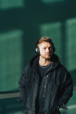 CASQUE AUDIO ANC EN PLASTIQUE RECYCLE RCS URBAN V CUPERTINO