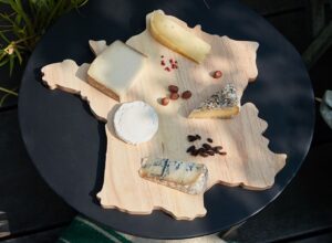 PLANCHE A DECOUPER EN BAMBOU COCORICO BALADEO