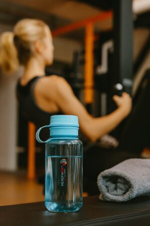 BOUTEILLE SPORT RYDER 900ML EN RPET CERTIFIE RCS AVEC COUVERCLE MULTIFONCTIONS