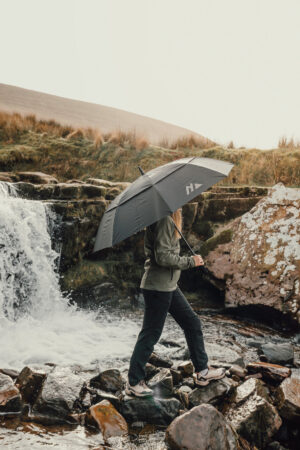 PARAPLUIE TEMPETE 27'' EN RPET AWARE™ NORDIC DRIFT TRAIL