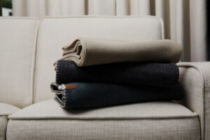 COUVERTURE PLAID EN POLYESTER RECYCLE BILTON
